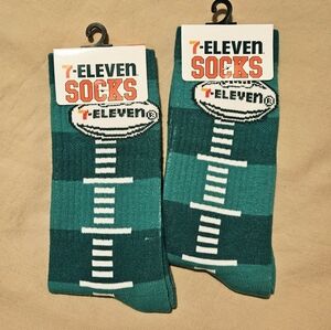 Unisex Football Socks 2 Pairs, NWT